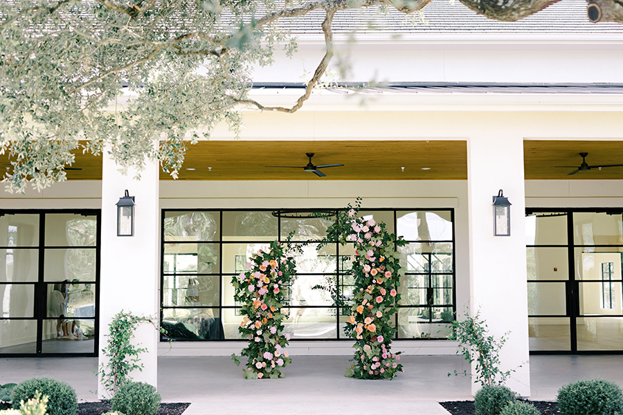 Booking a wedding at The Arlo in Austin