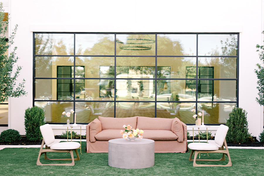 Booking a wedding at The Arlo in Austin